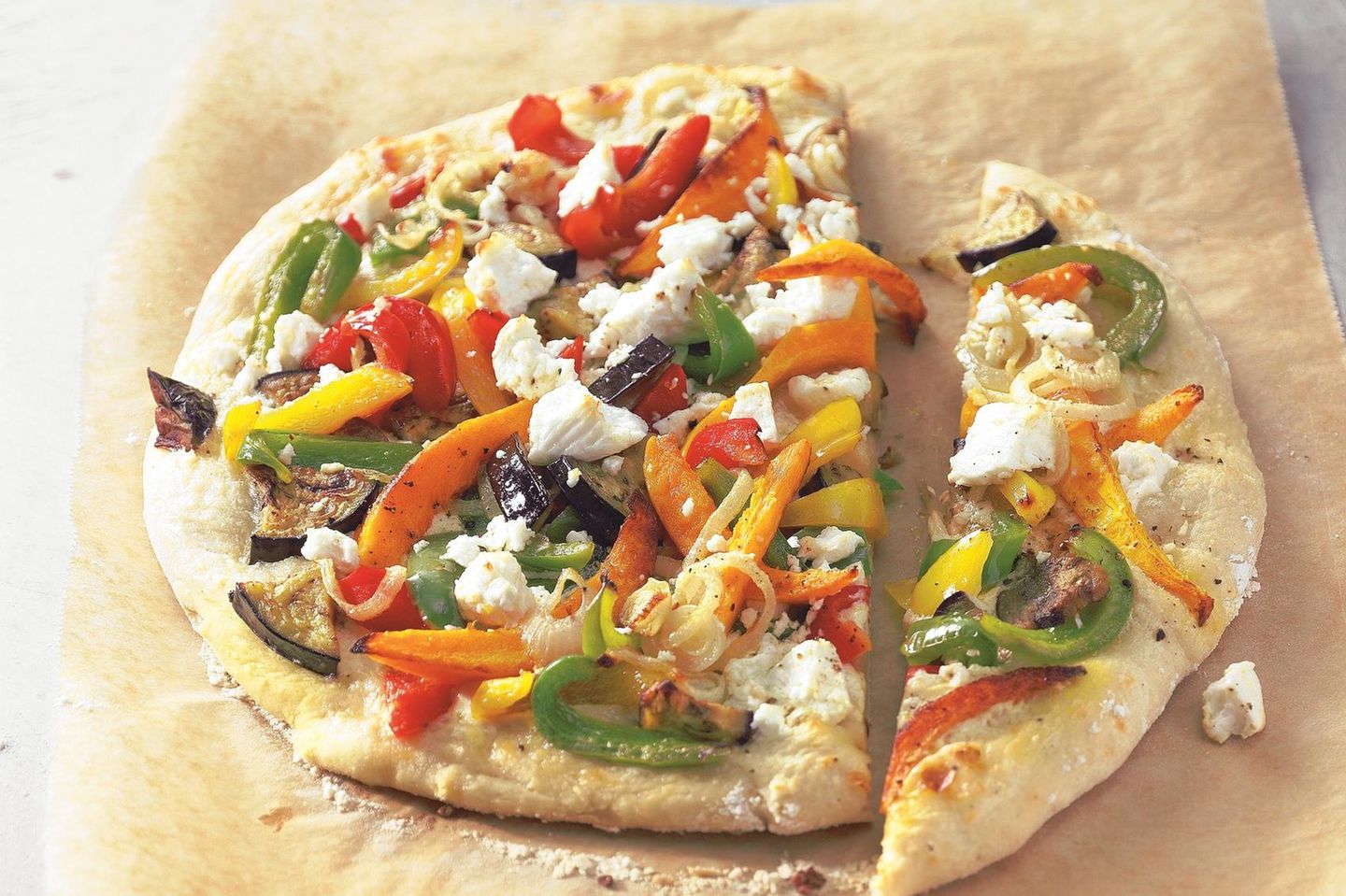 Scones Pizza Mit Gemuse Und Feta Brigitte De