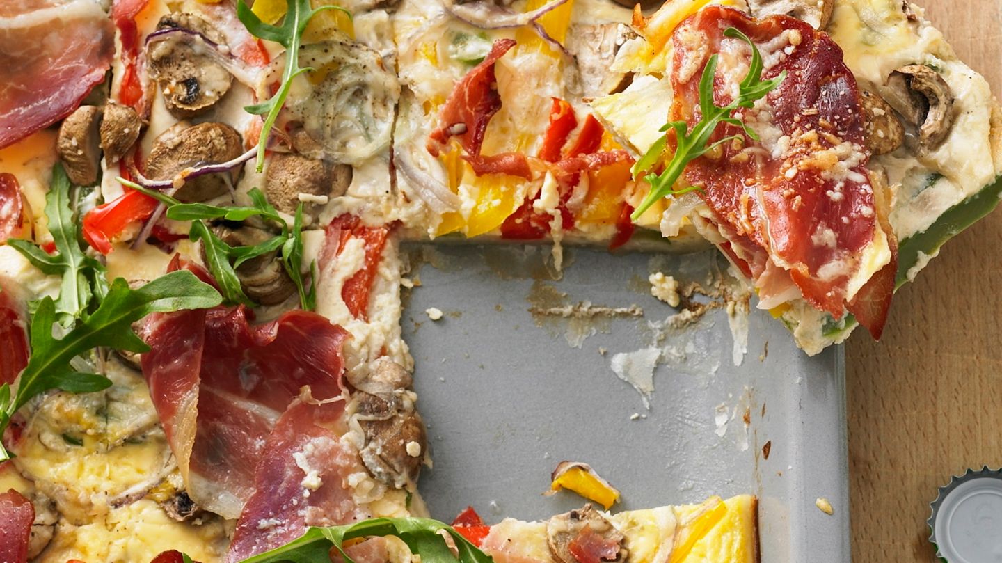 Pizza mit Schinken und Käse | BRIGITTE.de
