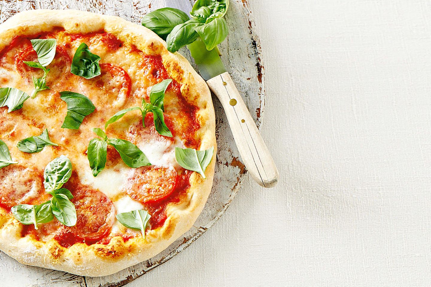 Pizza Margherita Rezept Wie Vom Italiener Brigitte De