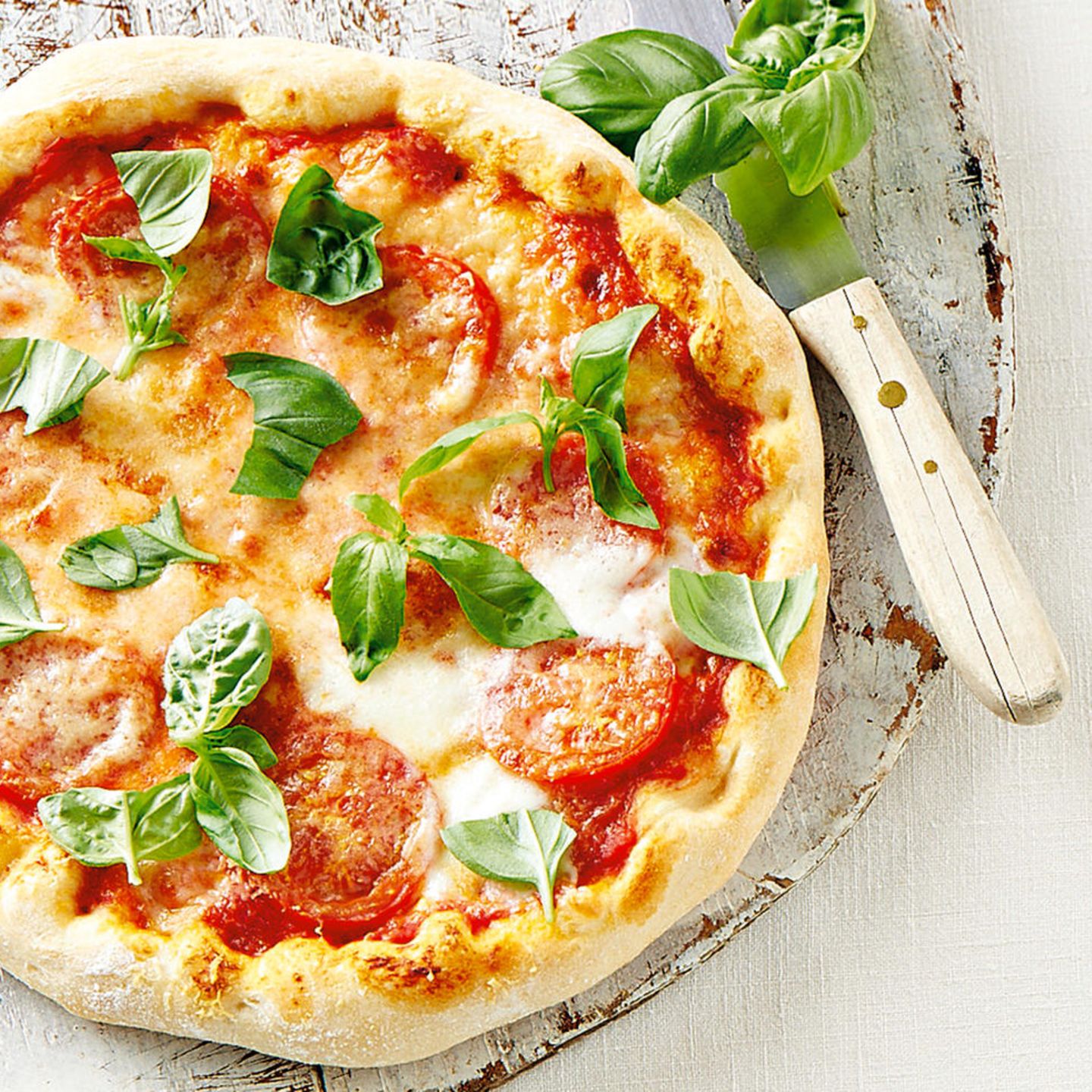 Pizza Margherita Rezept Wie Vom Italiener Brigitte De