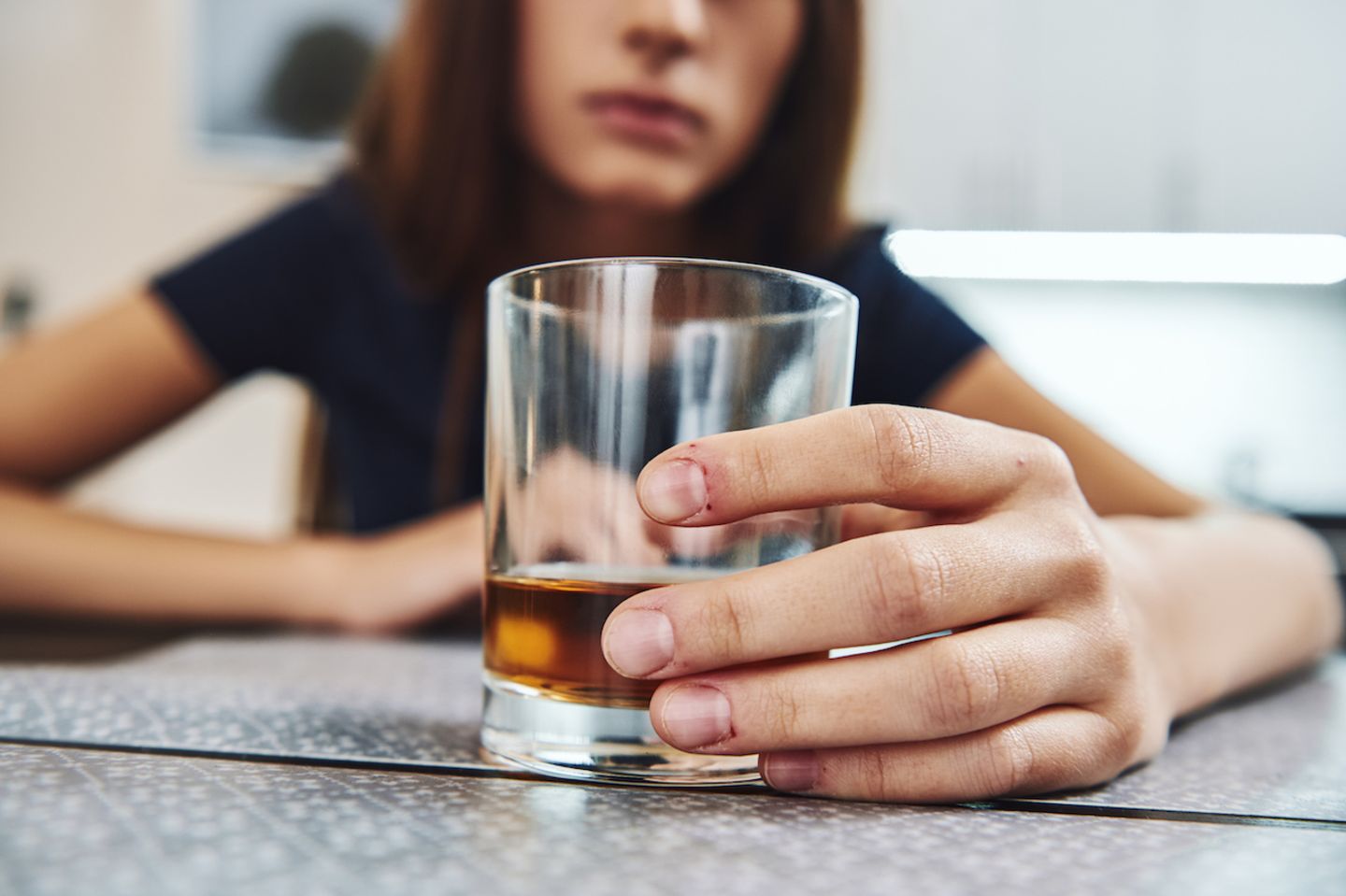 Alkoholismus: "Ich muss mich nicht dafür schämen, aber ich muss ehrlich damit umgehen"