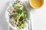 Reissalat mit Avocado und Gurke