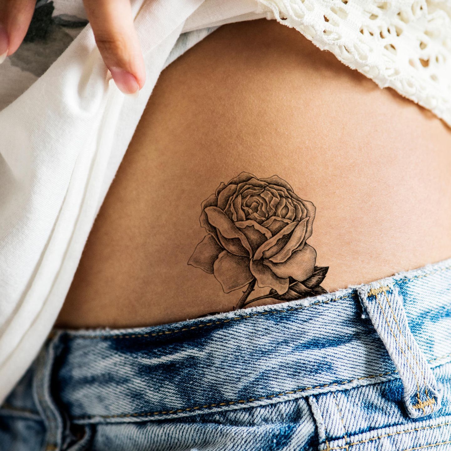 Frauen tattoo rosen arm 55 Best