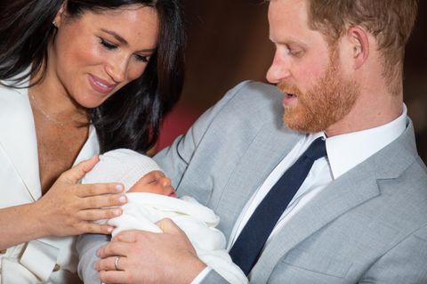 Baby Archie: Meghan und Harry mit ihrem neugeborenen Sohn
