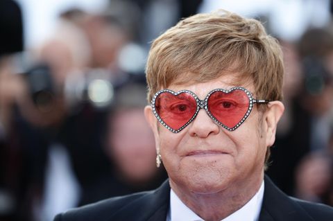 Elton John: Erster Sex mit 23
