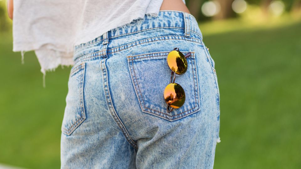 Jeans färben: So bekommt deine Jeans einen Farbkick! Jeans färben: So bekommt deine Jeans einen Farbkick!