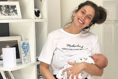 Stacey Solomon: Diese Bilder einer Mutter zeigen, wie die ersten Tage mit Baby wirklich sind Stacey Solomon: Diese Bilder einer Mutter zeigen, wie die ersten Tage mit Baby wirklich sind