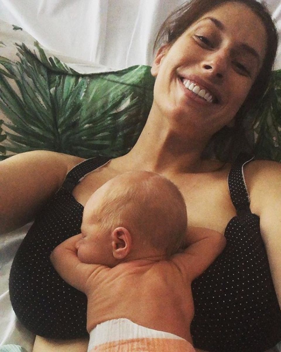 Stacey Solomon: Diese Bilder einer Mutter zeigen, wie die ersten Tage mit Baby wirklich sind