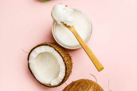 Kokosöl für die Haare: Kokosnuss und Kokosöl