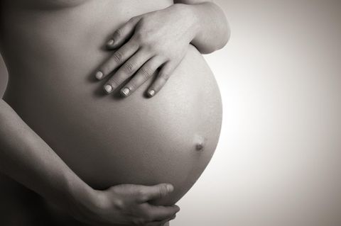 Twitter: Mütter erzählen, wie die Schwangerschaft sie verändert hat: Frau mit Babybauch
