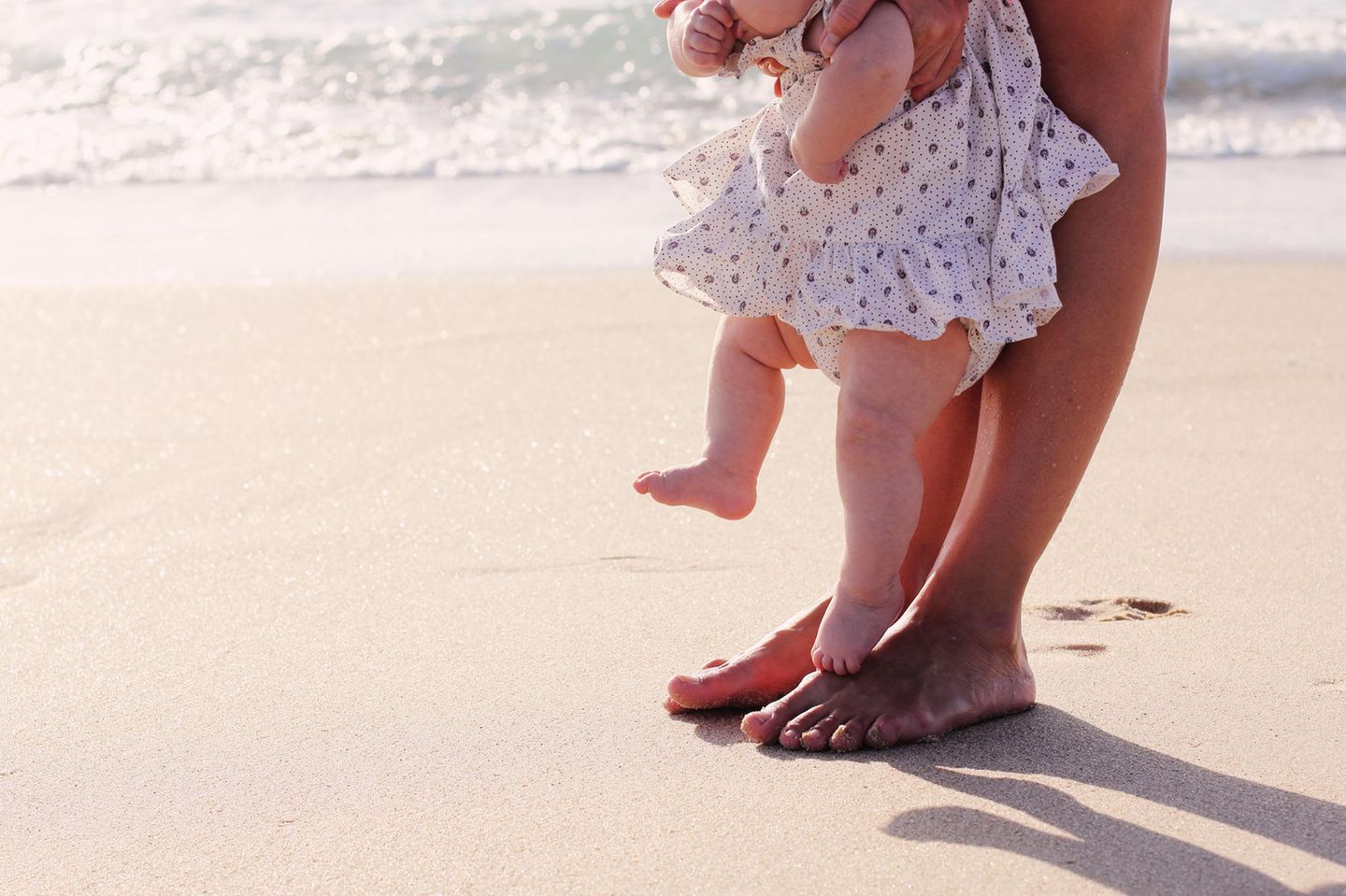 Erste Reise mit Baby: 8 Tipps für die Urlaubspremiere
