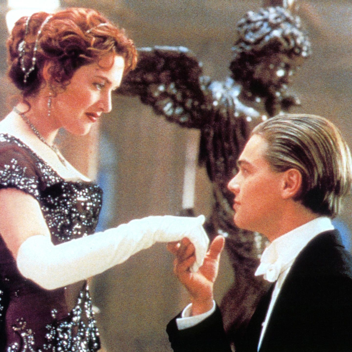 Die schönsten Filmküsse: Leonardo DiCaprio und Kate Winslet in Titanic