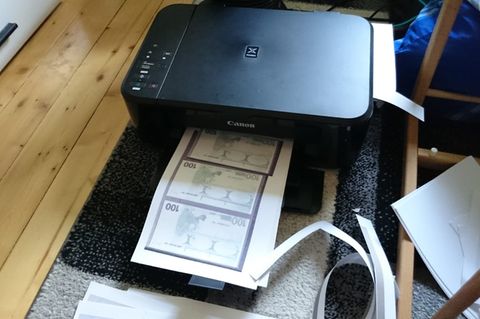 Tintenstrahldrucker mit Falschgeld