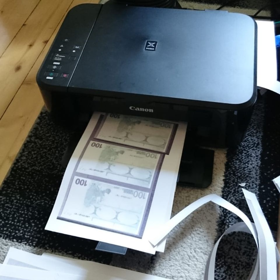 Tintenstrahldrucker mit Falschgeld