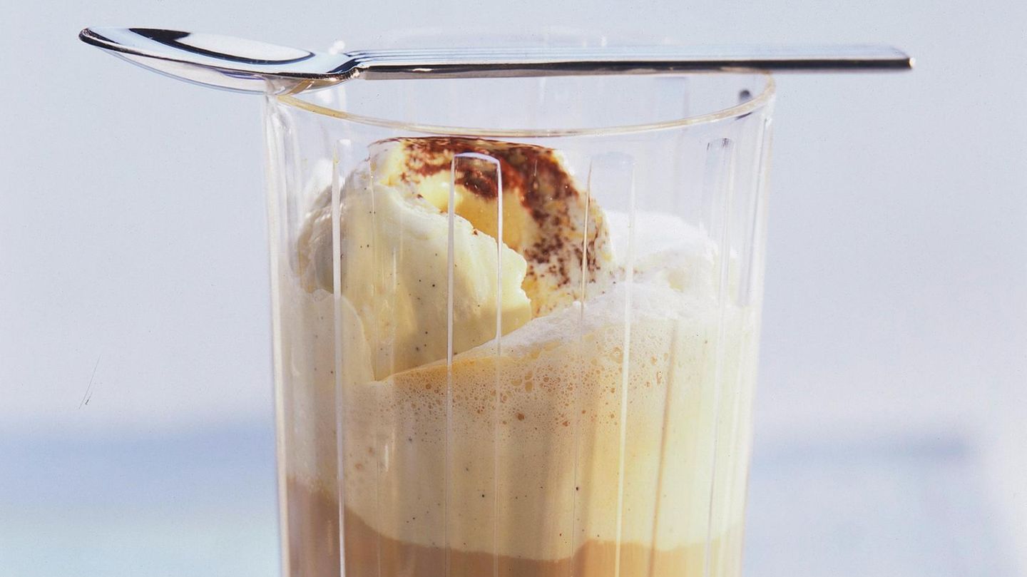 Kaffee-Drinks-f-r-den-Sommer-Eiskalte-Kaffee-Drinks-an-hei-en-Tagen-
