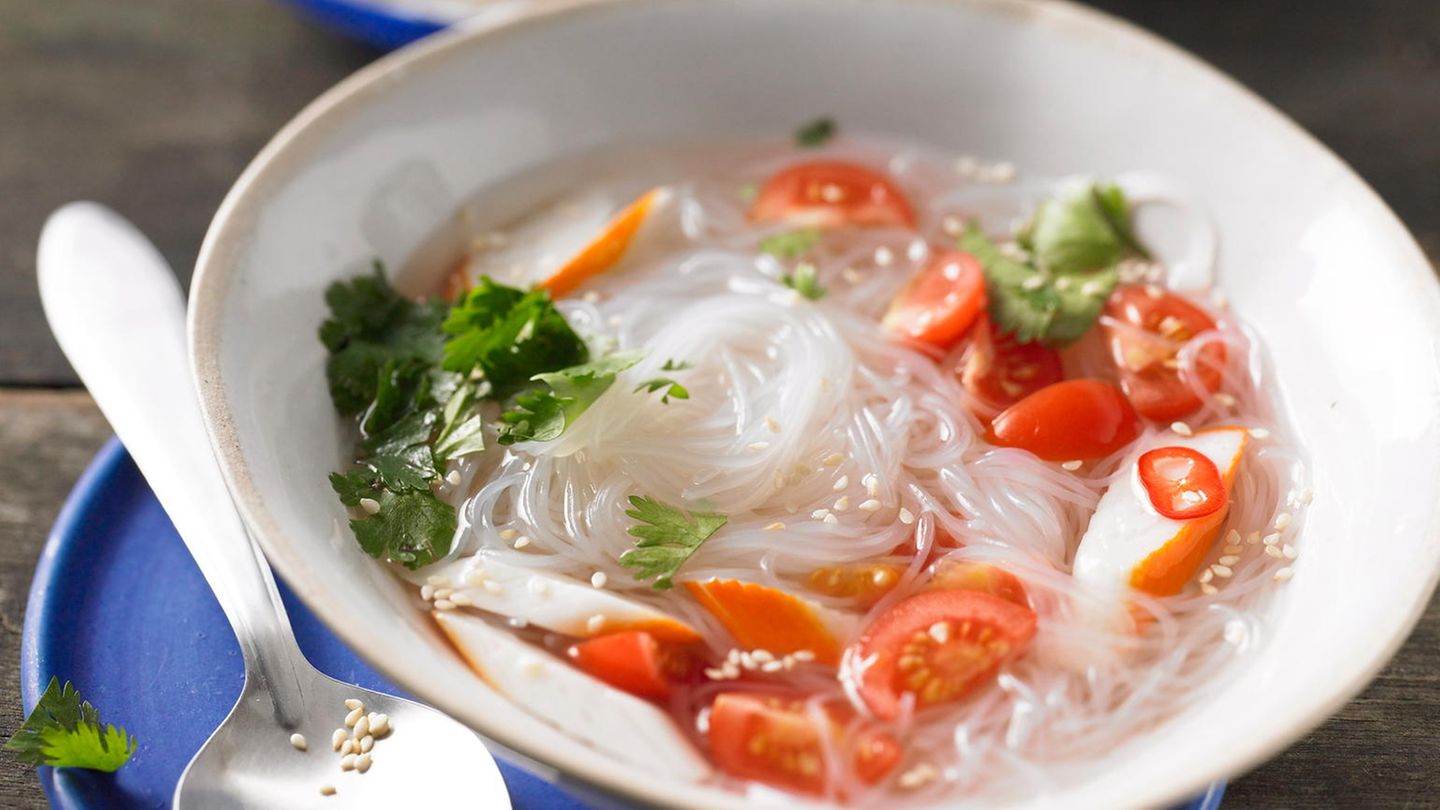 Kalte Glasnudelsuppe | BRIGITTE.de