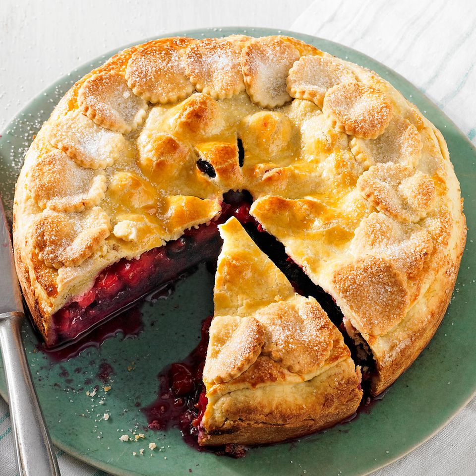 Sommer-Pie mit gemischten Beeren | BRIGITTE.de