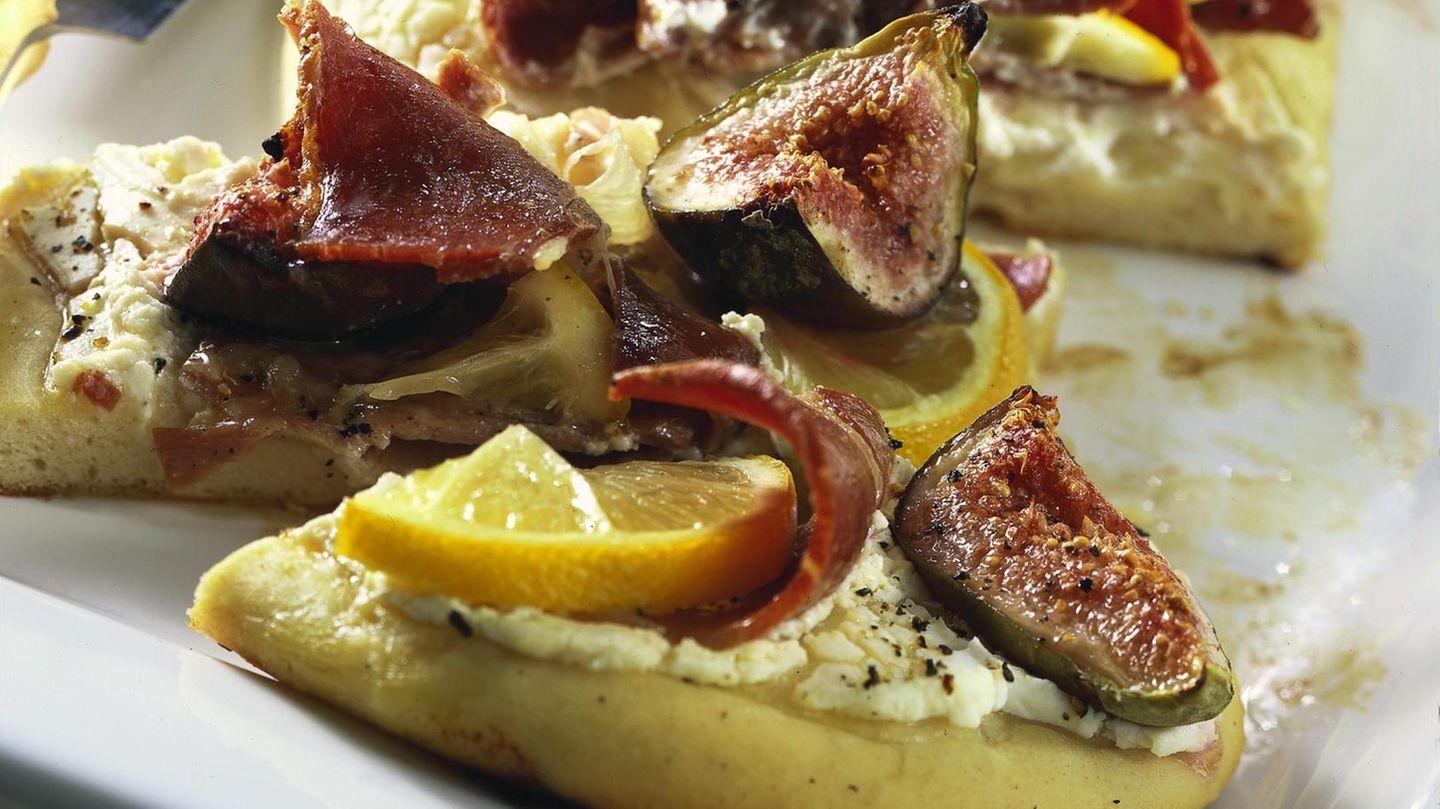 Pizzastreifen mit Schinken und Feigen | BRIGITTE.de