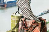 Herbst-Accessoires 2019: Taschen und Schuhe mit Karo-Muster