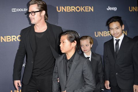 Brad Pitt mit Pax Jolie-Pitt (L), Shiloh Jolie-Pitt (C) and Maddox Jolie-Pitt