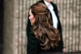 Kate Middleton from behind "loading =" lazy
