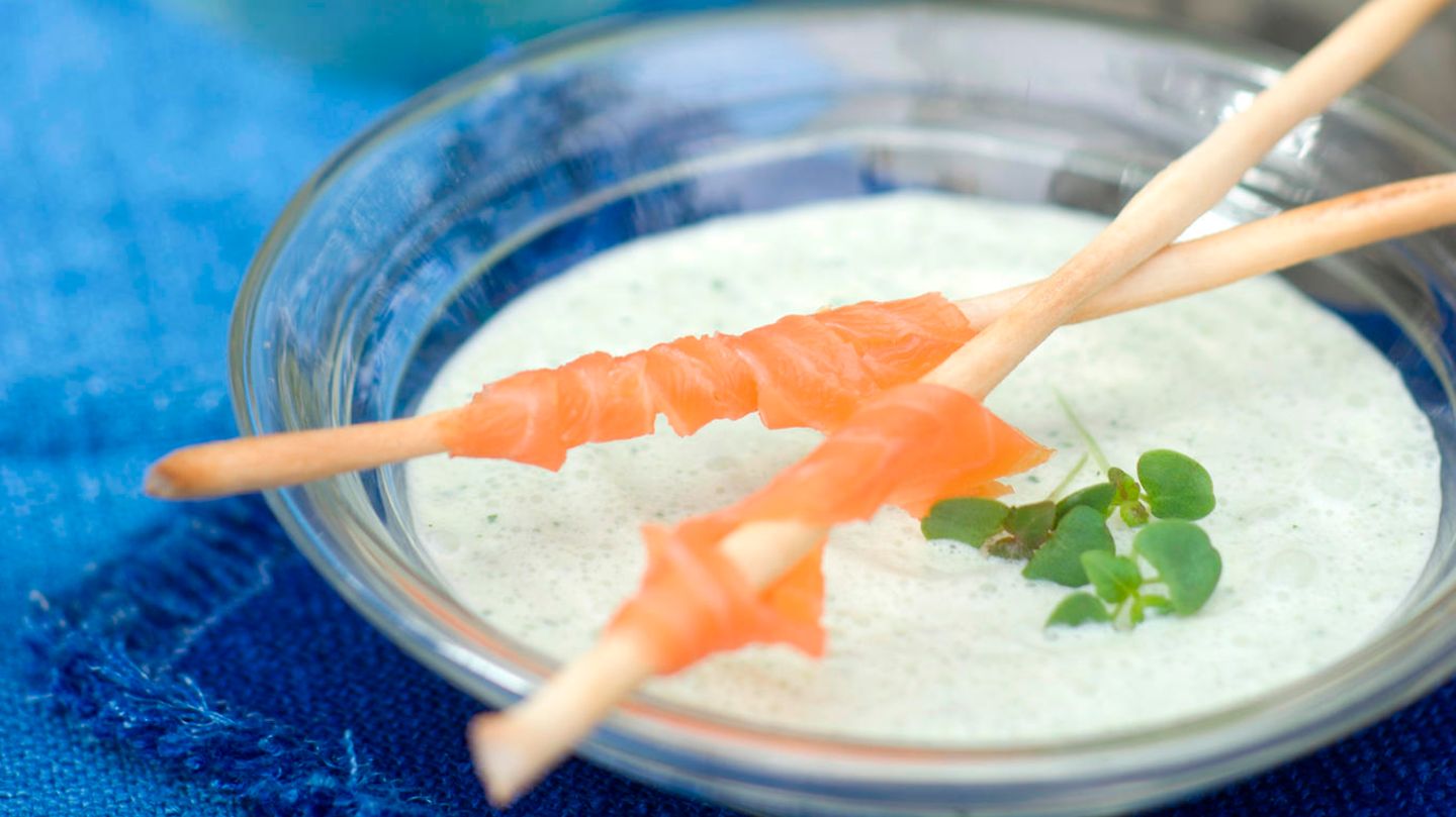 Gurkensuppe-Traum-Rezept-f-r-hei-e-Tage