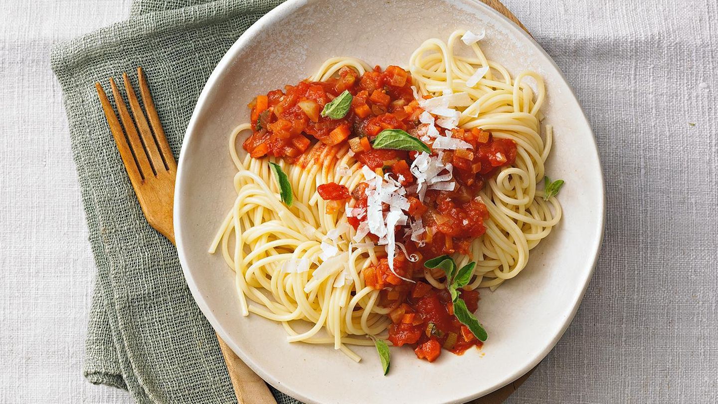 Spaghetti mit Gemüse-Bolognese | BRIGITTE.de