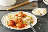 Meatballs in Tomaten-Soße mit Spaghetti