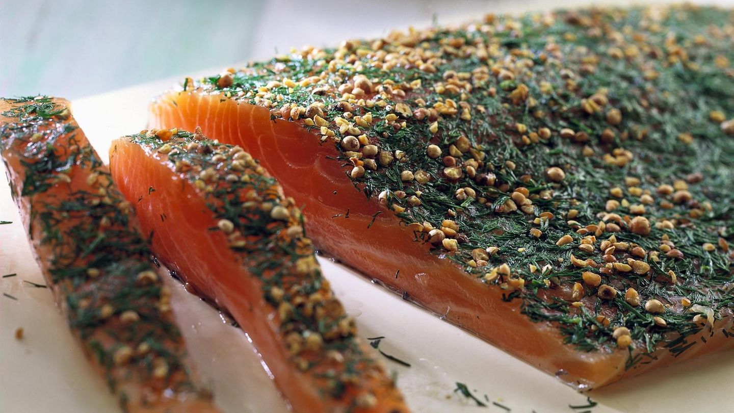 Graved Lachs Mit Senf-Dill-Soße | BRIGITTE.de