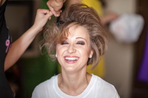 Haare toupieren: Frau mit toupiertem Haar
