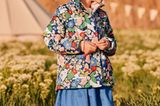 Kindermode: Mädchen in Herbstoutfit