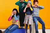Kindermode: Gruppe Kinder in bunten Klamotten