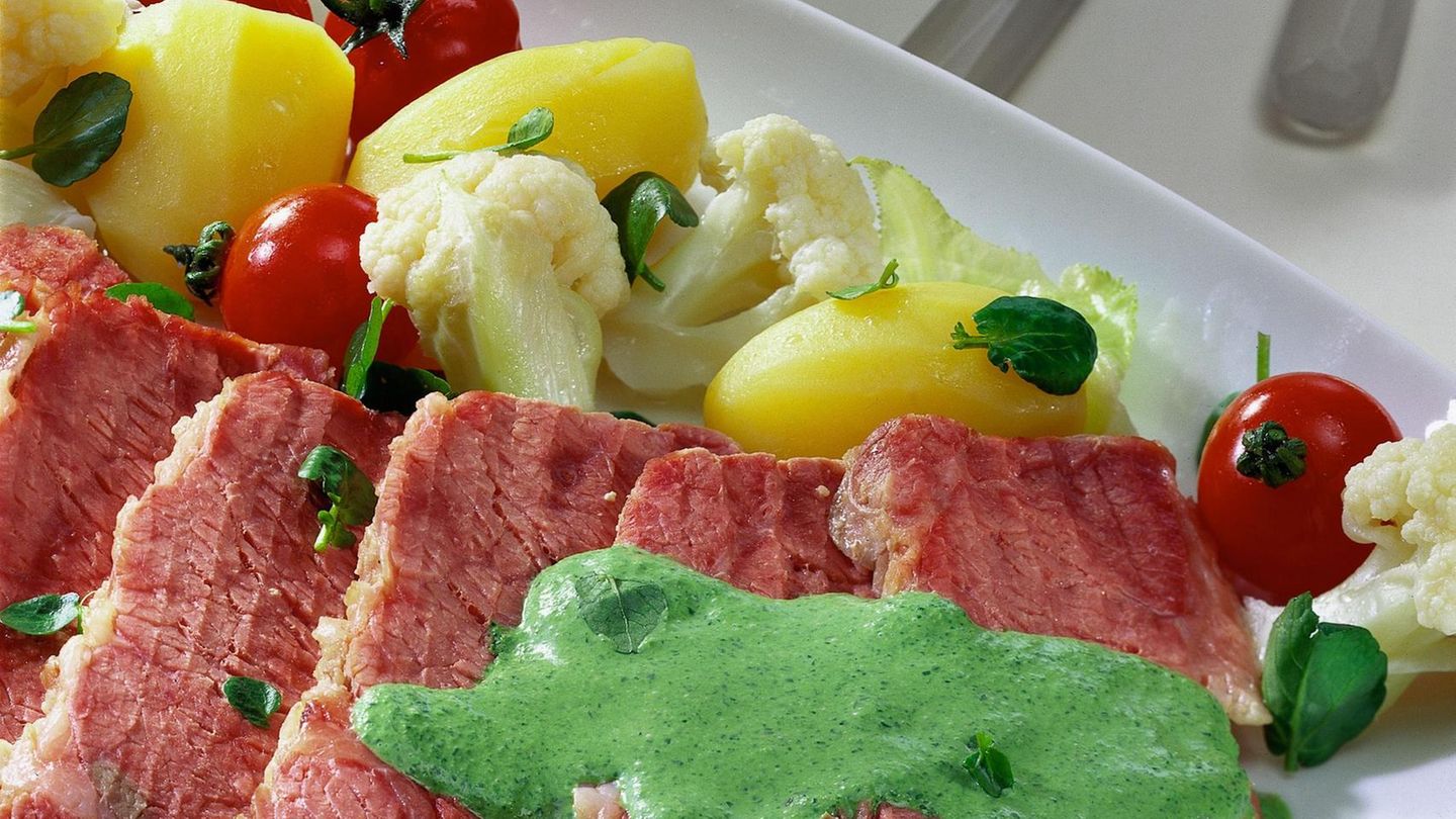 Gekochte Ochsenbrust mit BouillonGemüse BRIGITTE.de