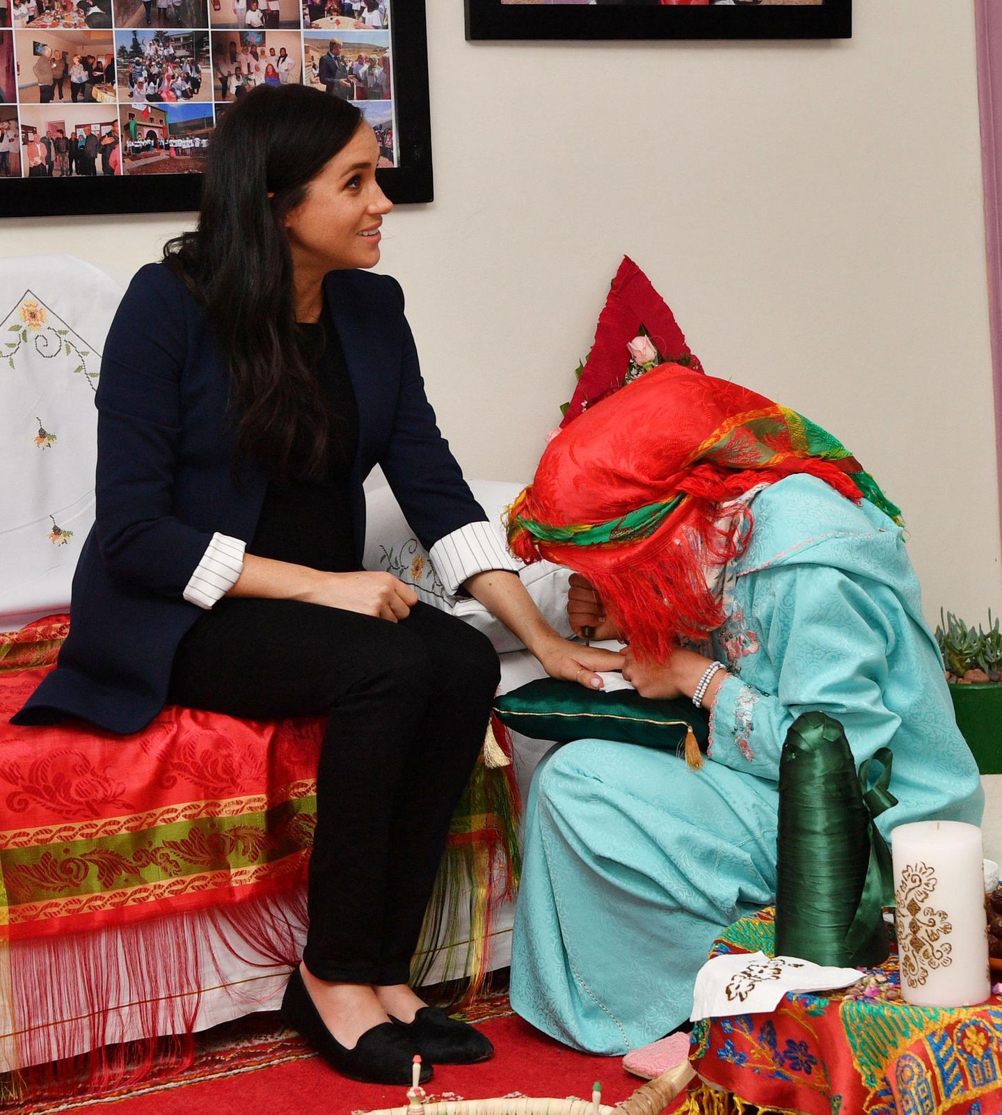 Schuhe der Royals: Meghan Markle bekommt Henna Bemalung