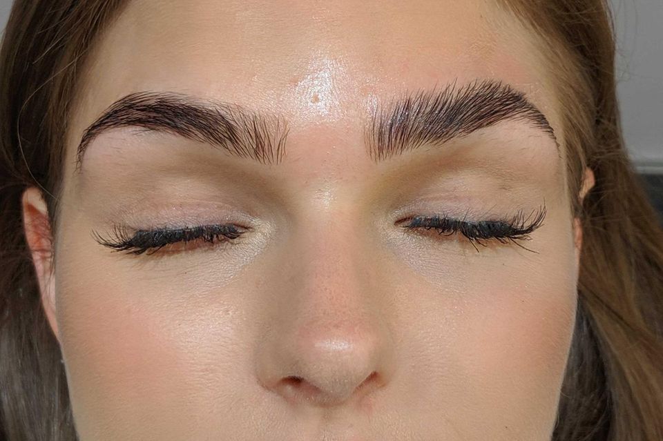 Brow Lifting Wir Haben Den Augenbrauentrend Getestet Brigitte De