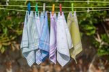 Umweltbewusst leben: Taschentücher auf der Leine