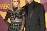 Verlobungsringe der Stars: Paris Hilton posiert mit Chris Zylka