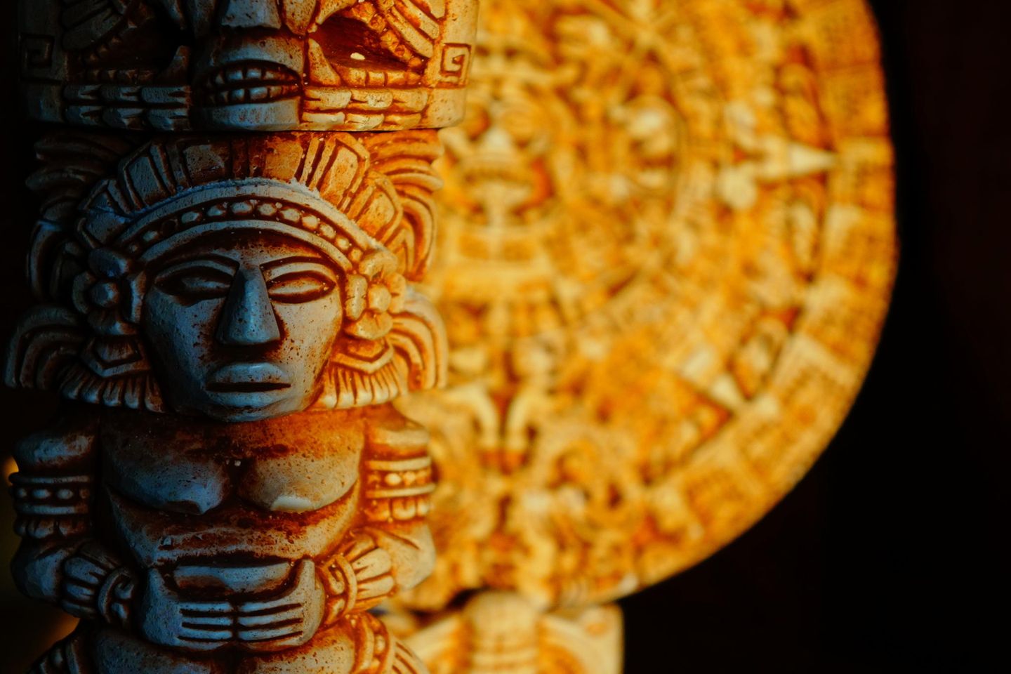 Maya-Horoskop: Eine Statue der Maya