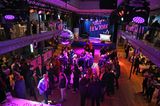 Filmpremiere: Party auf einem Schiff