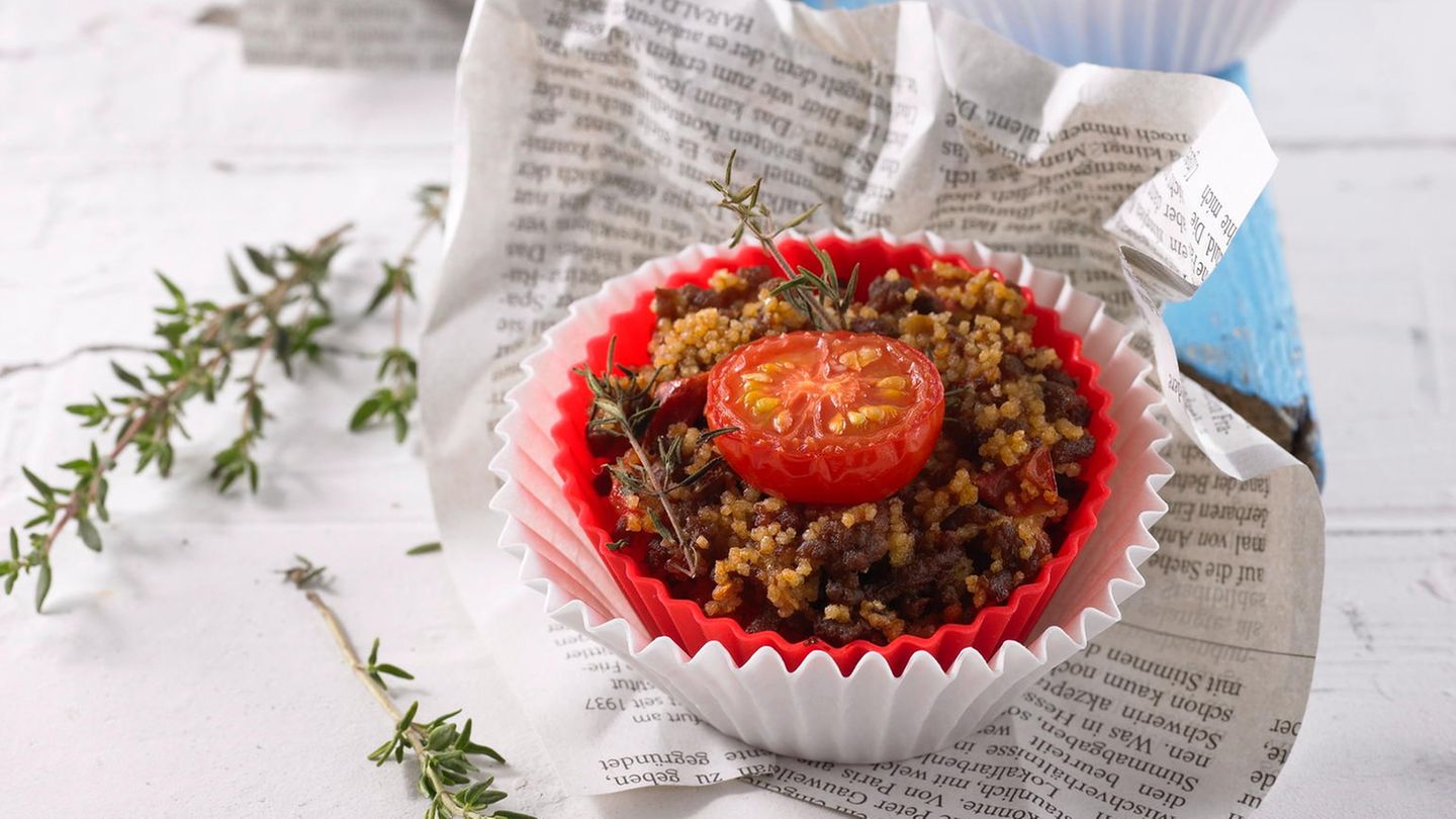 Couscous Muffins Mit Hackfleisch Und Tomaten Brigitte De 