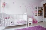 Wand streichen Ideen: Kinderzimmer mit Kinderbett