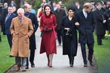 Weihnachten bei den Royals: Kate Middleton und Meghan Markle spazieren