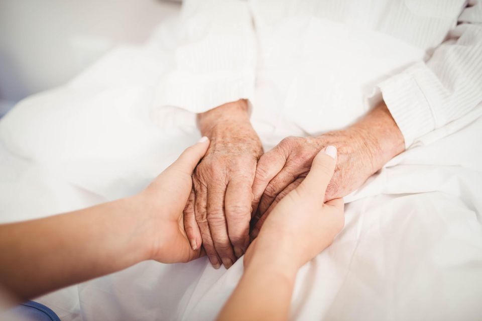 Sterbefasten: Mit 94 beschließt sie, nicht mehr zu essen – um zu sterben