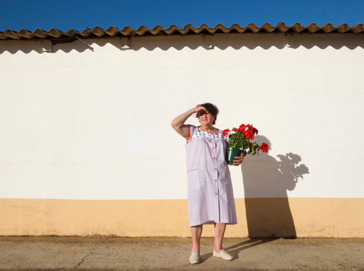 "La Bata": Dieses Fotoprojekt würdigt Frauen, die es bald nicht mehr geben wird