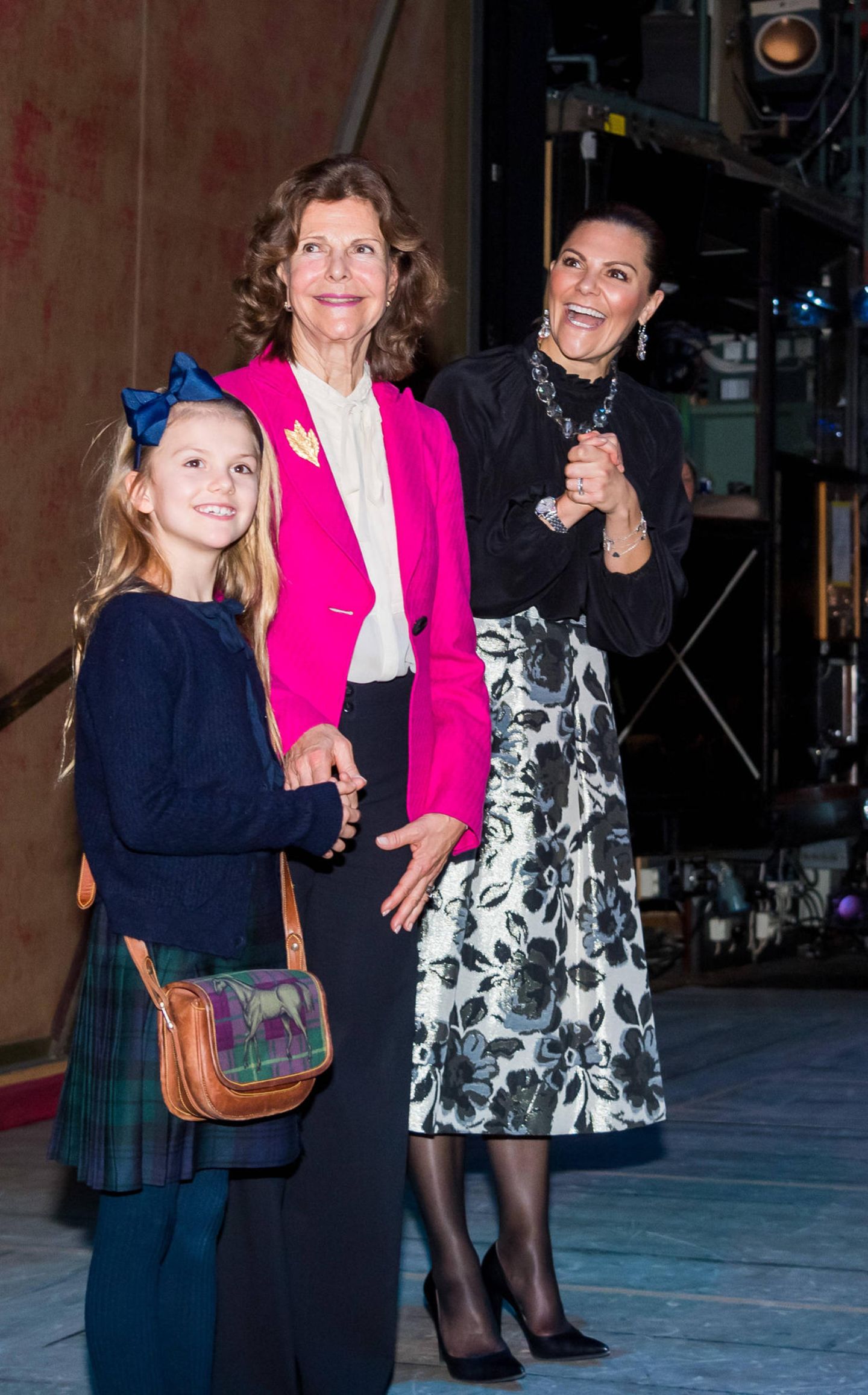 Look der Royals: Prinzessin Victoria, Prinzessin Estelle und Königin Silvia lachen