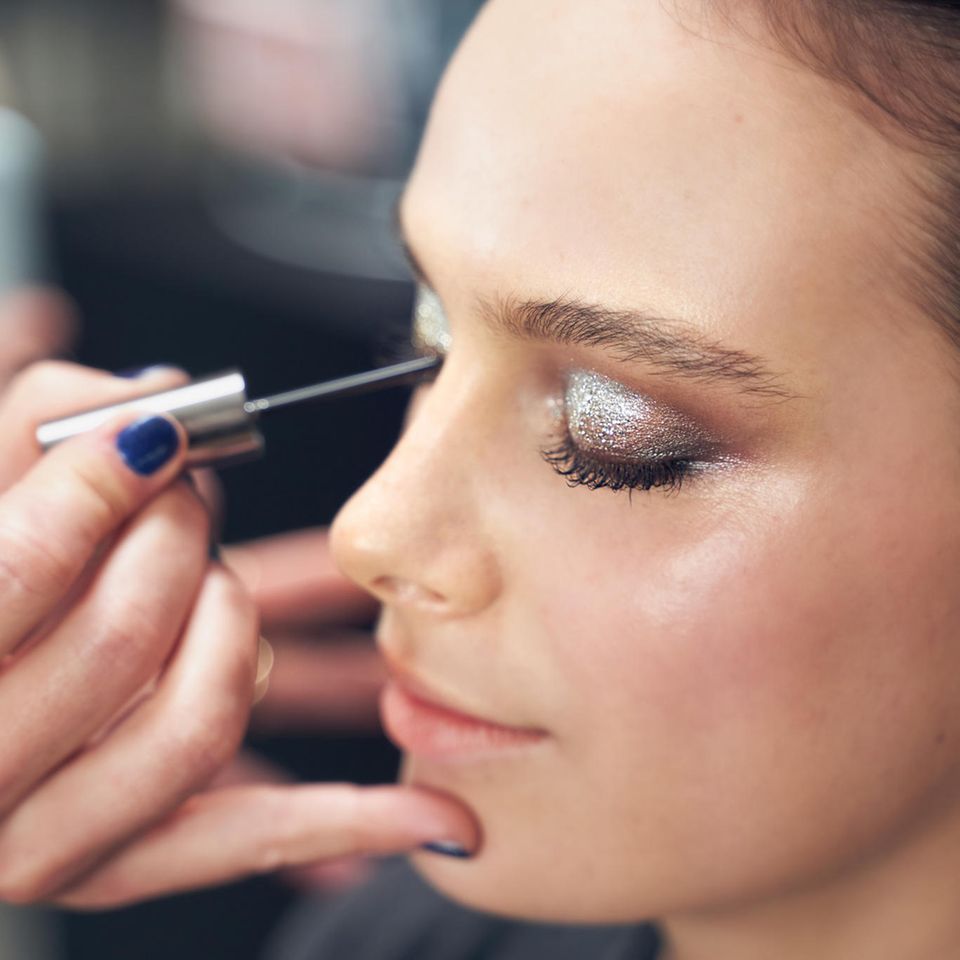 Easy-peasy: 5 simple Tricks, die dein Make-up festtags-tauglich machen