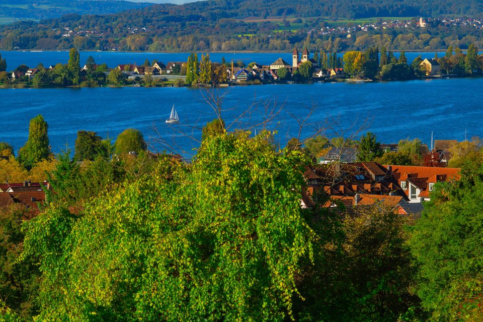 Blick auf Konstanz und Bodensee