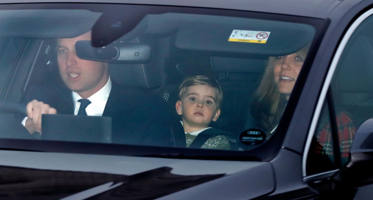 Royale Kinderfotos: Prinz Louis im Auto