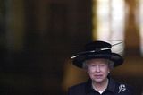 Queen Elizabeth II.:  mit Tränen in den Augen