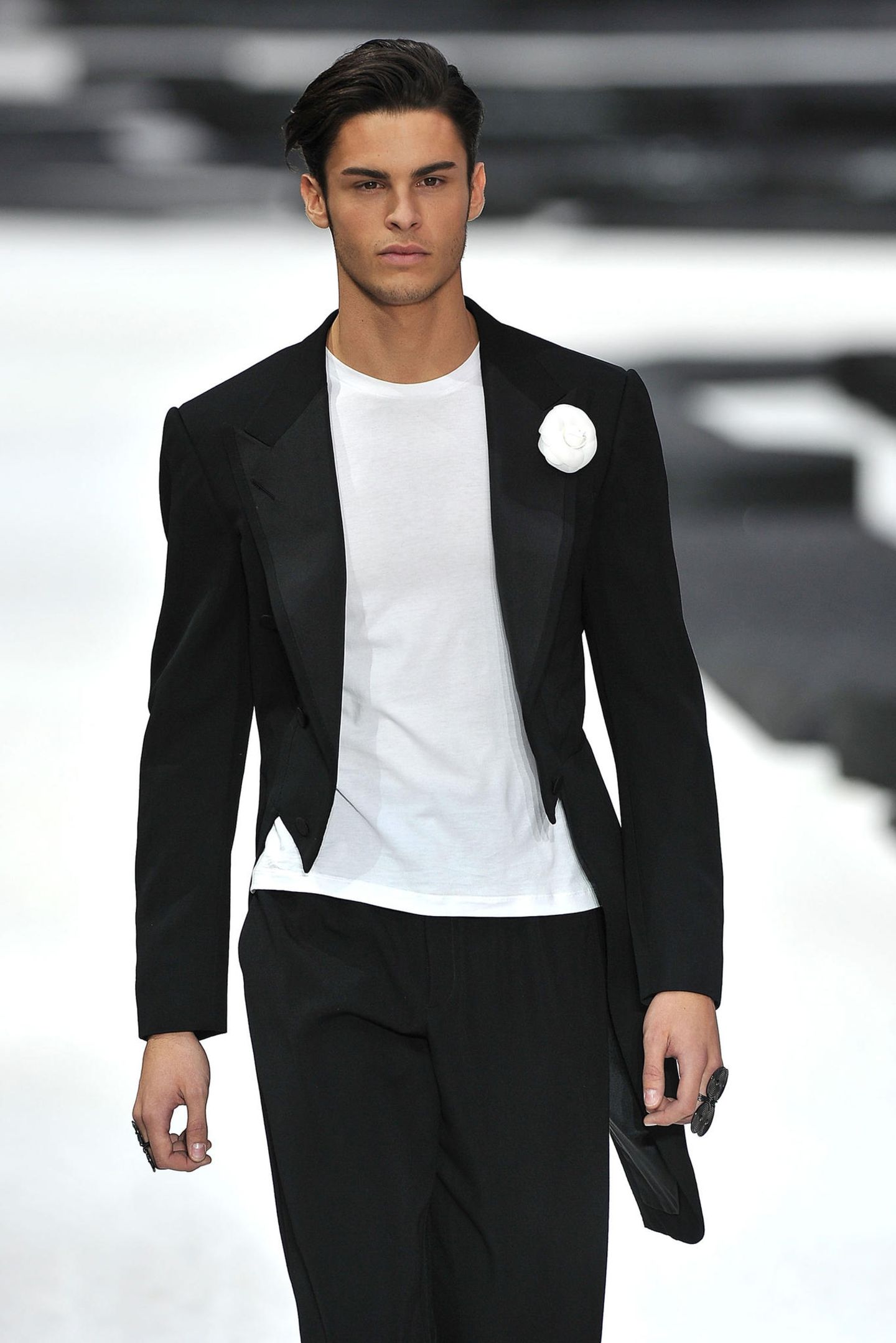 Heiß! 17 Männermodels, die richtig, richtig gut aussehen BRIGITTE.de